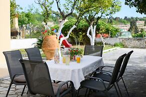 Villa Armeni by Corfuescapes