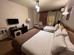 Santana Hotel