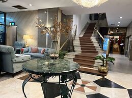 Santana Hotel