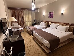 Santana Hotel