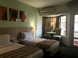Santana Hotel