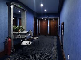 Santana Hotel