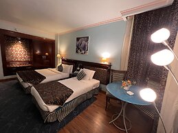Santana Hotel