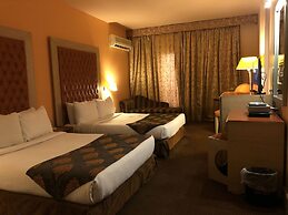 Santana Hotel