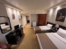 Santana Hotel