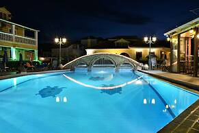 Elpida Hotel
