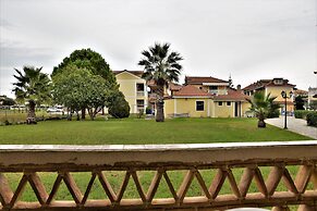Elpida Hotel