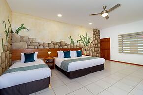 Plaza Luna Suites