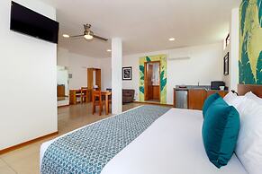 Plaza Luna Suites