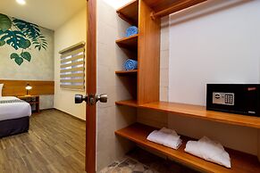 Plaza Luna Suites