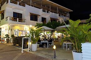 Plaza Luna Suites