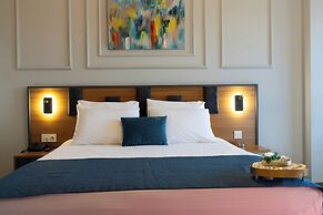 Grand Moon Hotel
