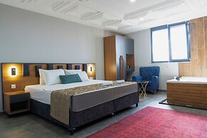 Grand Moon Hotel