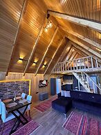 Aurora Suit Bungalov