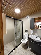 Aurora Suit Bungalov