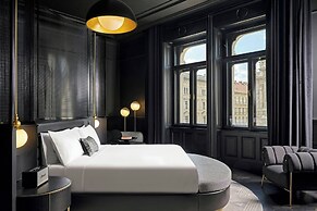 W Budapest