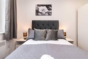 Sublime Stays Webberley Studio 9B Double Bed