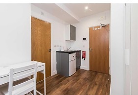 Sublime Stays Webberley Studio 9B Double Bed