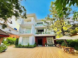 NyNa Villa Kampot