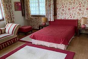 6-bed Cottage Sleeps 12 With Gardens