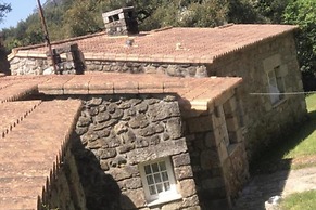 6-bed Cottage Sleeps 12 With Gardens