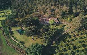 6-bed Cottage Sleeps 12 With Gardens