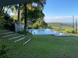 6-bed Cottage Sleeps 12 With Gardens