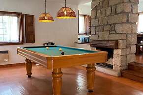 6-bed Cottage Sleeps 12 With Gardens