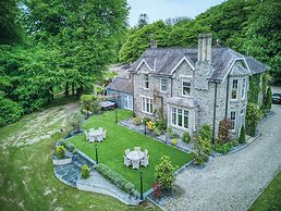 Hill House Country Estate - Princes Gate