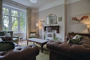 Hill House Country Estate - Princes Gate