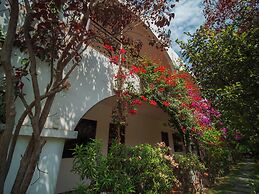 Casa Hotel Mamaluna