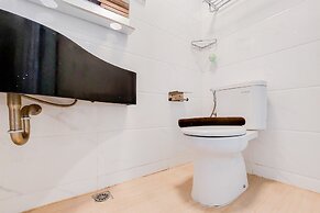 Nice Design And Minimalist Studio At Sky House Bsd Apartment