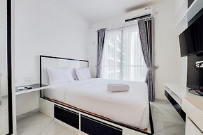 Fancy And Nice Studio At 20Th Floor Sky House Bsd Apartment
