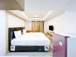 Homey And Cozy Studio At De Prima Apartment