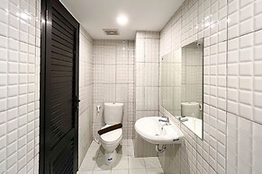 Simply Look Studio At 21St Floor De Prima Apartment
