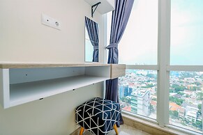 Modern Look And Comfy 2Br At Menteng Park Apartment