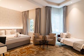 eStay Hotel