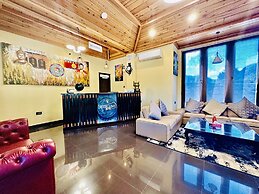 Silver Cloud Hotel