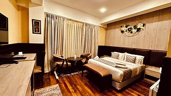 Silver Cloud Hotel