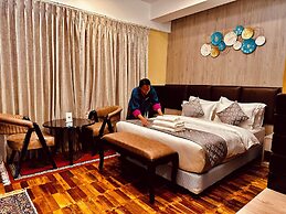 Silver Cloud Hotel
