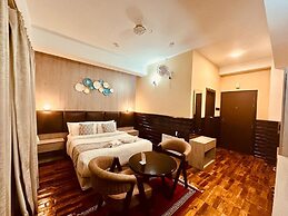 Silver Cloud Hotel