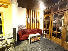 Silver Cloud Hotel
