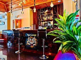 Silver Cloud Hotel