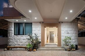 Codrington House - Boutique Apartments