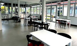 Triima Inn Tanjung Rhu by Perfect Host