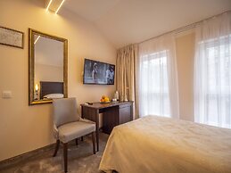 The Moon Boutique Hotel