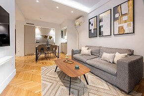 Phaedrus Living Executive Flat Kolonaki