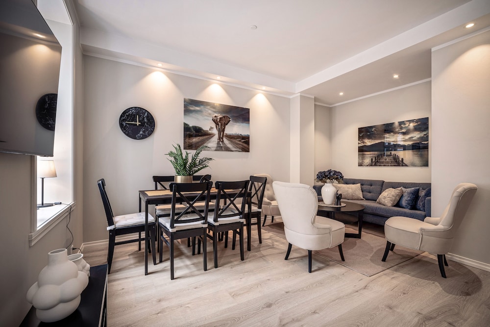Meltzers Apartment