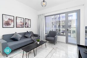 Executive 1 BR in Oasis - 2