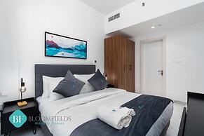 Executive 1 BR in Oasis - 2